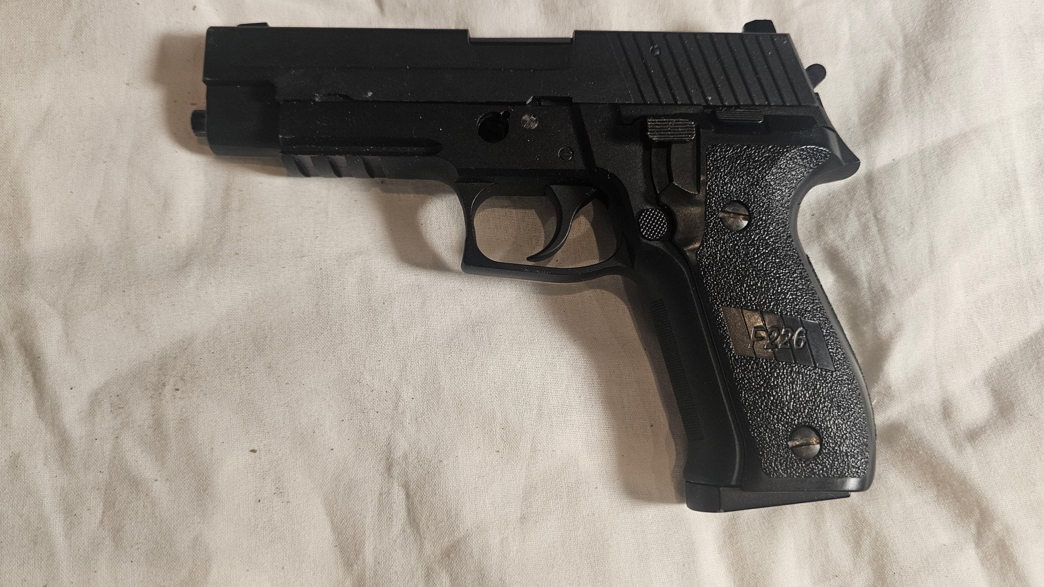 Pistol 14 - Azraels Armoury