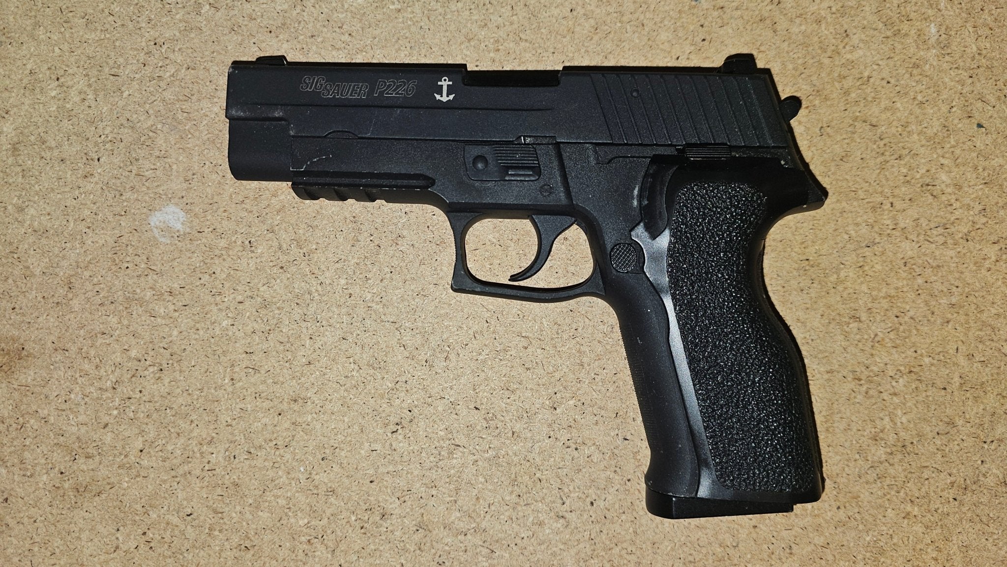 Pistol 16 - Azraels Armoury